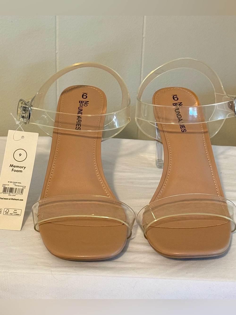 No Boundaries Clear Strap Tan Block Heel Sandals Size 9